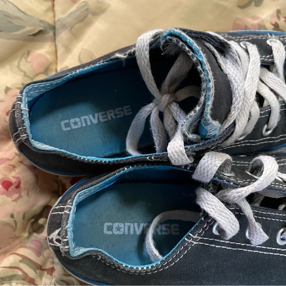 Converse Chuck Taylor All Star Youth Low Top Shoes Size 1 Black White Blue - Picture 3 of 8